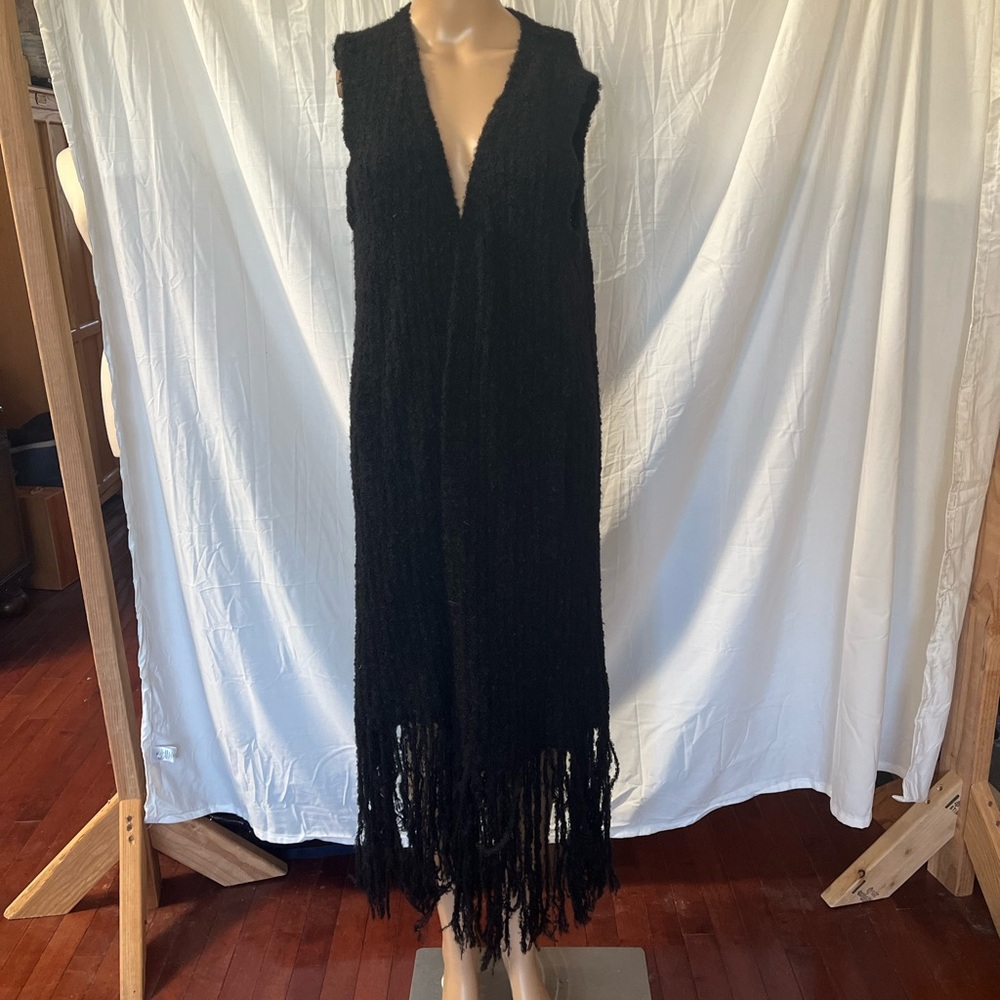 Gretty Zueger  Alpaca Fringe Sleeveless Long Sweater Vest Black XS